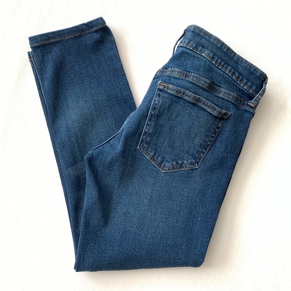 Gap Jeans - Picture 3 of 5